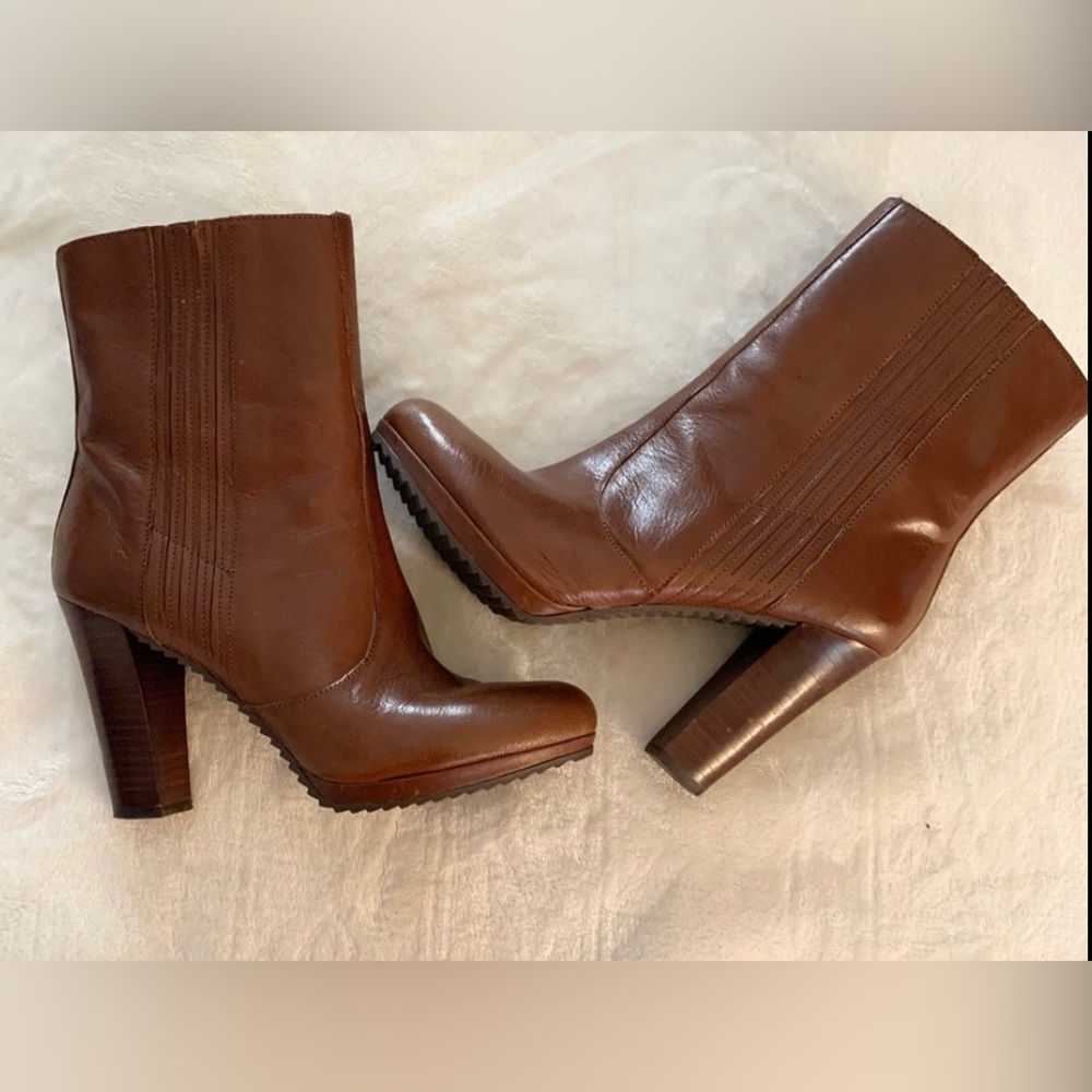 Nine West Heeled Booties✨